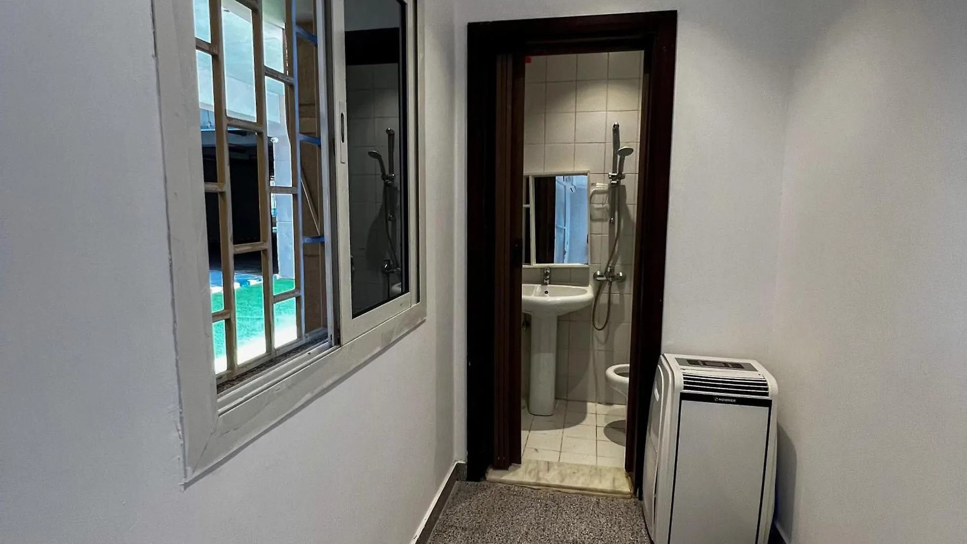 Sky-High Villa فيلا عنان السماء جدة 0*,